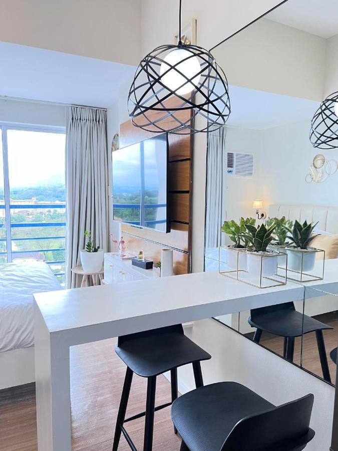 Studio With Mountain View, Near Limketkai Mall In Prime Cagayan De Oro Exterior photo